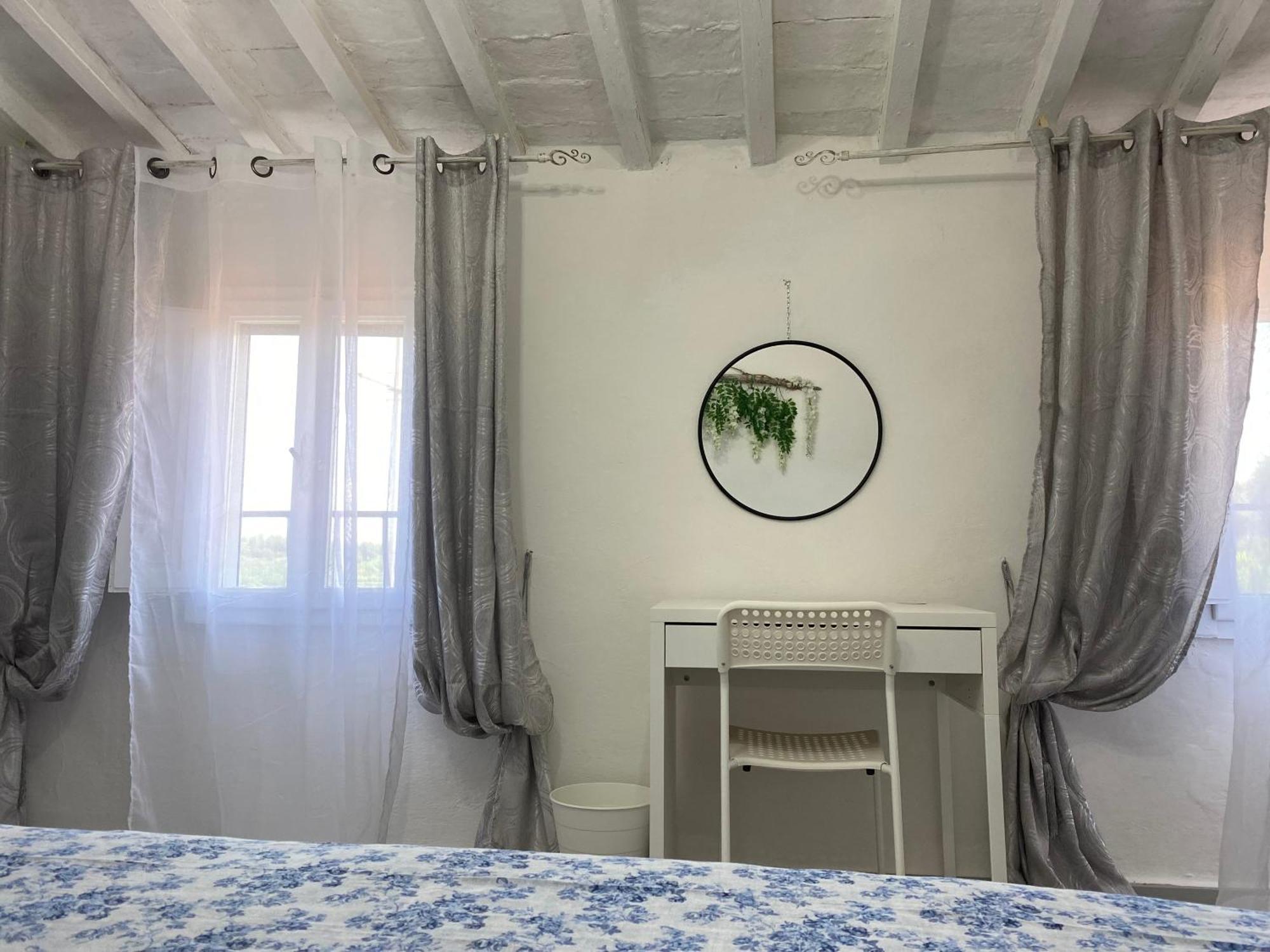 La Petite Maison Usigliano Exteriér fotografie